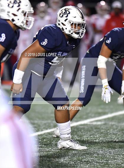 Thumbnail 2 in Mater Dei vs. St. John Bosco (CIF SS DIV 1 Championship Final) photogallery.