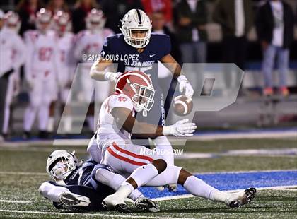 Thumbnail 1 in Mater Dei vs. St. John Bosco (CIF SS DIV 1 Championship Final) photogallery.