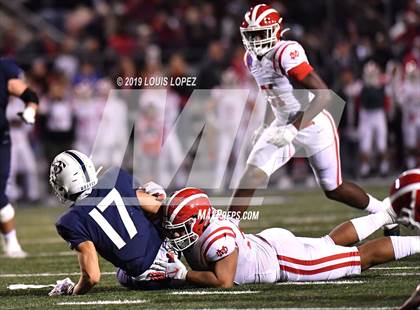 Thumbnail 2 in Mater Dei vs. St. John Bosco (CIF SS DIV 1 Championship Final) photogallery.