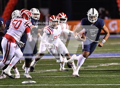 Thumbnail 3 in Mater Dei vs. St. John Bosco (CIF SS DIV 1 Championship Final) photogallery.