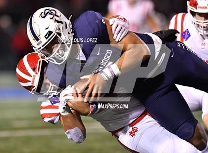 Thumbnail 3 in Mater Dei vs. St. John Bosco (CIF SS DIV 1 Championship Final) photogallery.