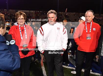 Thumbnail 3 in Mater Dei vs. St. John Bosco (CIF SS DIV 1 Championship Final) photogallery.