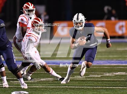 Thumbnail 2 in Mater Dei vs. St. John Bosco (CIF SS DIV 1 Championship Final) photogallery.