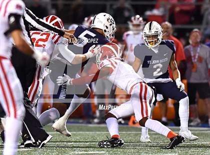 Thumbnail 3 in Mater Dei vs. St. John Bosco (CIF SS DIV 1 Championship Final) photogallery.
