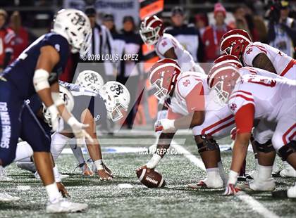 Thumbnail 1 in Mater Dei vs. St. John Bosco (CIF SS DIV 1 Championship Final) photogallery.