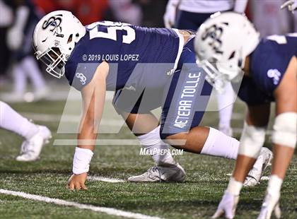 Thumbnail 3 in Mater Dei vs. St. John Bosco (CIF SS DIV 1 Championship Final) photogallery.