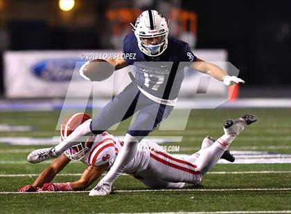 Thumbnail 2 in Mater Dei vs. St. John Bosco (CIF SS DIV 1 Championship Final) photogallery.