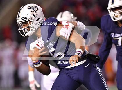 Thumbnail 1 in Mater Dei vs. St. John Bosco (CIF SS DIV 1 Championship Final) photogallery.