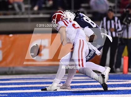 Thumbnail 3 in Mater Dei vs. St. John Bosco (CIF SS DIV 1 Championship Final) photogallery.