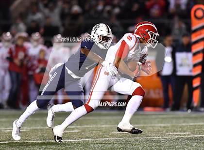 Thumbnail 3 in Mater Dei vs. St. John Bosco (CIF SS DIV 1 Championship Final) photogallery.