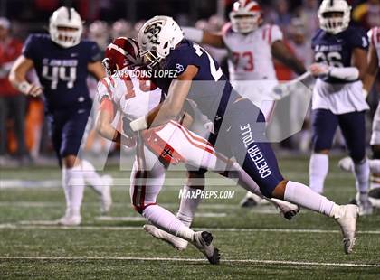 Thumbnail 2 in Mater Dei vs. St. John Bosco (CIF SS DIV 1 Championship Final) photogallery.