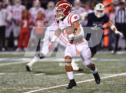 Thumbnail 2 in Mater Dei vs. St. John Bosco (CIF SS DIV 1 Championship Final) photogallery.