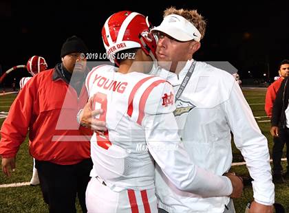 Thumbnail 2 in Mater Dei vs. St. John Bosco (CIF SS DIV 1 Championship Final) photogallery.