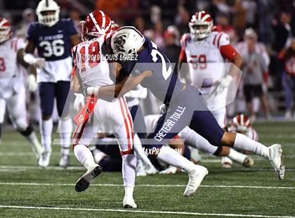 Thumbnail 2 in Mater Dei vs. St. John Bosco (CIF SS DIV 1 Championship Final) photogallery.