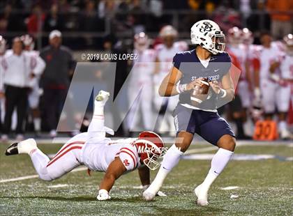 Thumbnail 2 in Mater Dei vs. St. John Bosco (CIF SS DIV 1 Championship Final) photogallery.