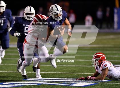 Thumbnail 1 in Mater Dei vs. St. John Bosco (CIF SS DIV 1 Championship Final) photogallery.