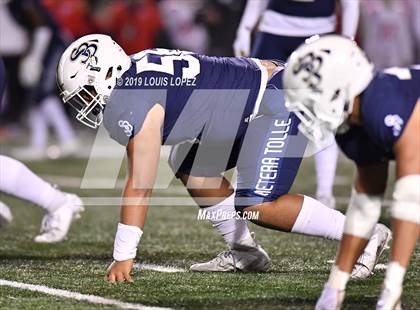 Thumbnail 2 in Mater Dei vs. St. John Bosco (CIF SS DIV 1 Championship Final) photogallery.