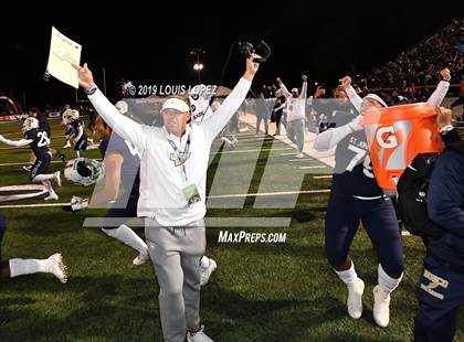 Thumbnail 1 in Mater Dei vs. St. John Bosco (CIF SS DIV 1 Championship Final) photogallery.