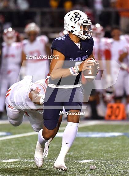 Thumbnail 3 in Mater Dei vs. St. John Bosco (CIF SS DIV 1 Championship Final) photogallery.