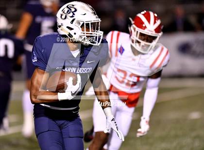 Thumbnail 3 in Mater Dei vs. St. John Bosco (CIF SS DIV 1 Championship Final) photogallery.