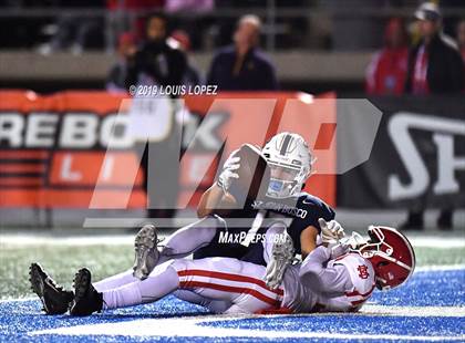 Thumbnail 1 in Mater Dei vs. St. John Bosco (CIF SS DIV 1 Championship Final) photogallery.