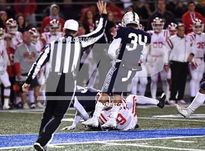 Thumbnail 3 in Mater Dei vs. St. John Bosco (CIF SS DIV 1 Championship Final) photogallery.