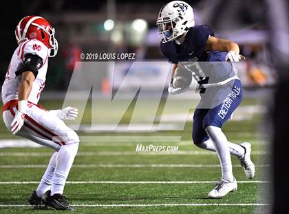 Thumbnail 1 in Mater Dei vs. St. John Bosco (CIF SS DIV 1 Championship Final) photogallery.