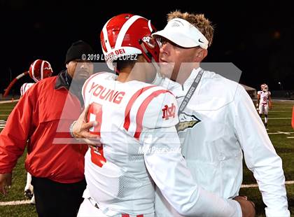 Thumbnail 1 in Mater Dei vs. St. John Bosco (CIF SS DIV 1 Championship Final) photogallery.