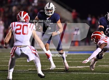 Thumbnail 3 in Mater Dei vs. St. John Bosco (CIF SS DIV 1 Championship Final) photogallery.