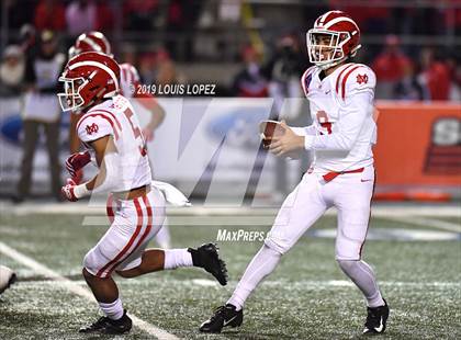Thumbnail 3 in Mater Dei vs. St. John Bosco (CIF SS DIV 1 Championship Final) photogallery.