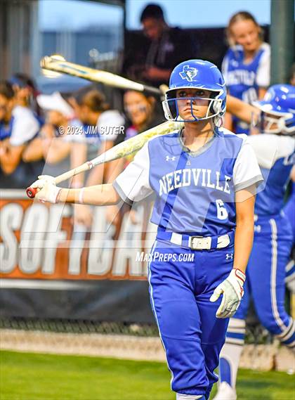 Thumbnail 3 in Gonzales vs Needville (UIL 4A Region IV Area)  photogallery.