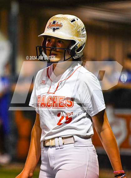 Thumbnail 3 in Gonzales vs Needville (UIL 4A Region IV Area)  photogallery.