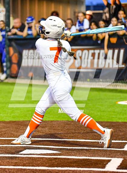 Thumbnail 3 in Gonzales vs Needville (UIL 4A Region IV Area)  photogallery.