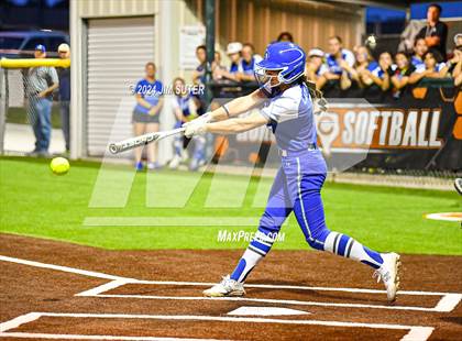 Thumbnail 2 in Gonzales vs Needville (UIL 4A Region IV Area)  photogallery.