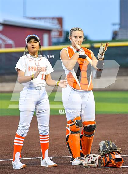 Thumbnail 1 in Gonzales vs Needville (UIL 4A Region IV Area)  photogallery.