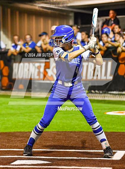 Thumbnail 1 in Gonzales vs Needville (UIL 4A Region IV Area)  photogallery.