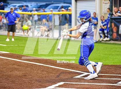 Thumbnail 1 in Gonzales vs Needville (UIL 4A Region IV Area)  photogallery.
