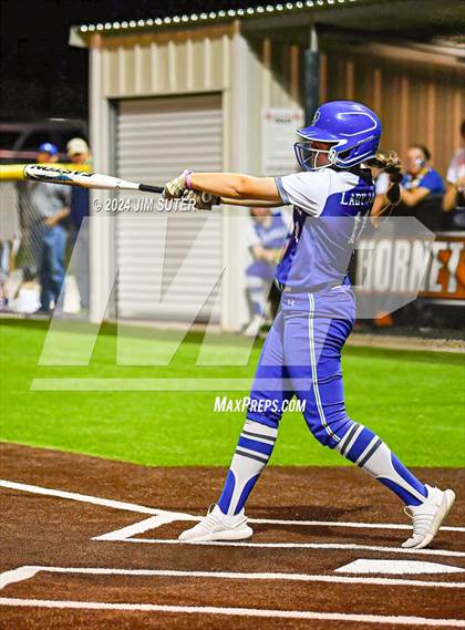Thumbnail 2 in Gonzales vs Needville (UIL 4A Region IV Area)  photogallery.