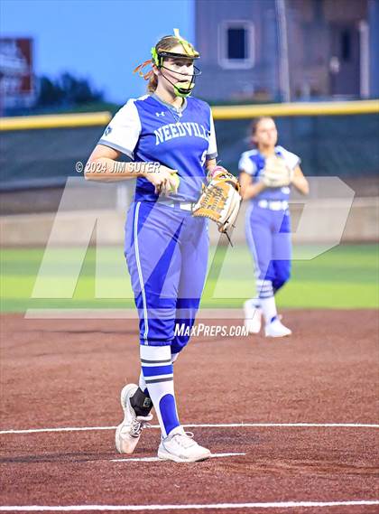 Thumbnail 1 in Gonzales vs Needville (UIL 4A Region IV Area)  photogallery.