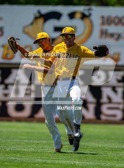 Thumbnail 3 in Rye vs. Fowler (CHSAA 2A Semifinal Playoff) photogallery.