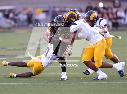 Thumbnail 2 in Millikan @ Newbury Park photogallery.