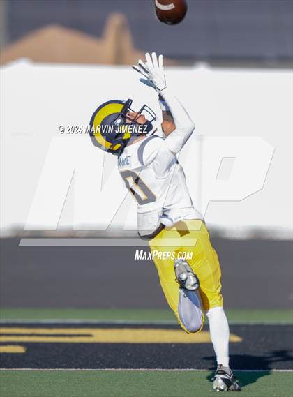 Thumbnail 2 in Millikan @ Newbury Park photogallery.