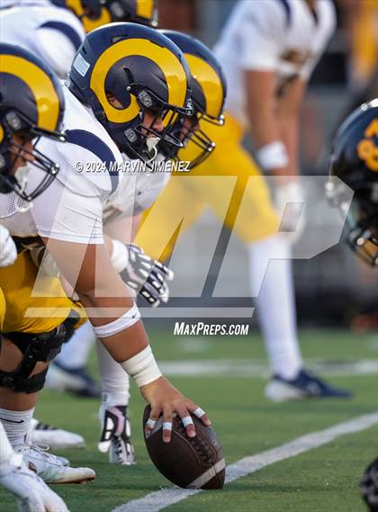 Thumbnail 1 in Millikan @ Newbury Park photogallery.