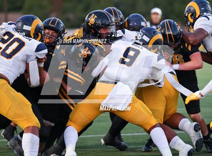 Thumbnail 1 in Millikan @ Newbury Park photogallery.