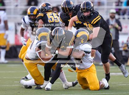 Thumbnail 3 in Millikan @ Newbury Park photogallery.