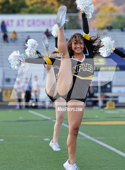 Thumbnail 2 in Millikan @ Newbury Park photogallery.