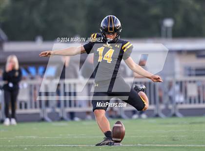 Thumbnail 2 in Millikan @ Newbury Park photogallery.
