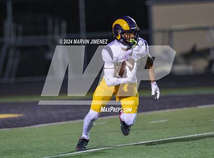 Thumbnail 1 in Millikan @ Newbury Park photogallery.