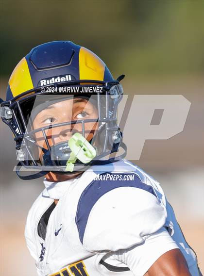 Thumbnail 3 in Millikan @ Newbury Park photogallery.