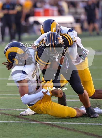 Thumbnail 2 in Millikan @ Newbury Park photogallery.